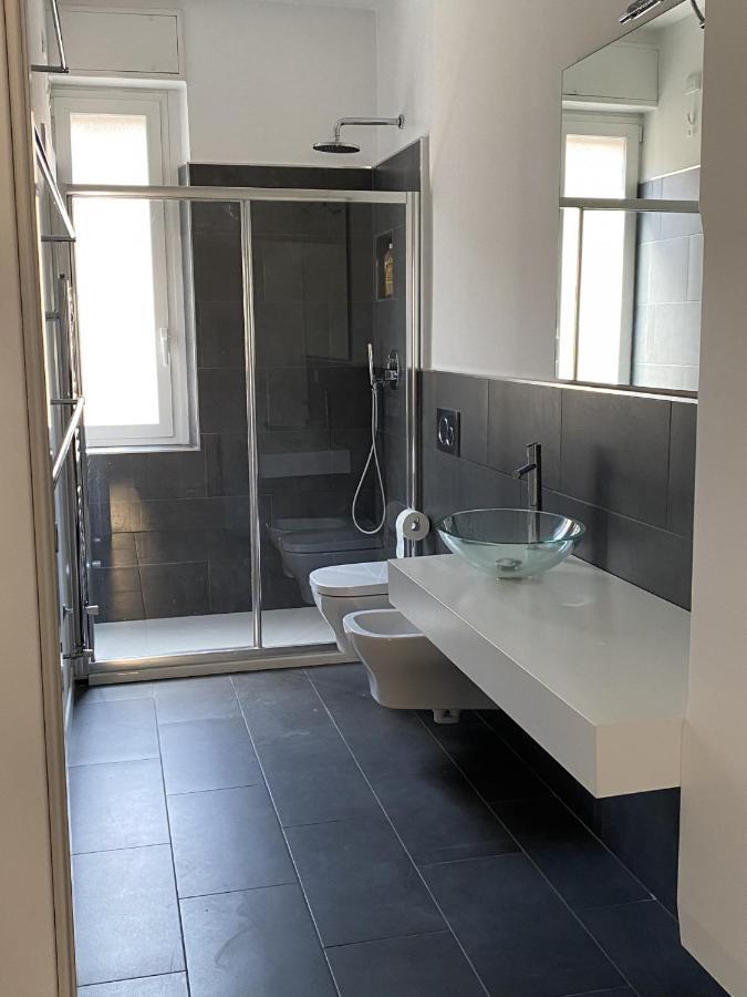 Bright & Spacious Apartment Near Navigli - Ponti Milano Dış mekan fotoğraf